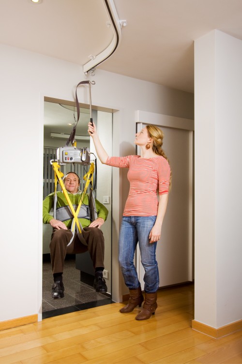Handi-Move - Adapter votre maison - Pas nécessaire de faire des changements dans votre habitation - Moteur portable , Moteur portable + Tarzan , Sangle de toilette , Sangle de bain