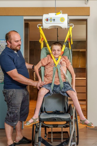 Lève-personne au plafond,  portable avec système "tarzan" - Handi-Move Lève-personnes