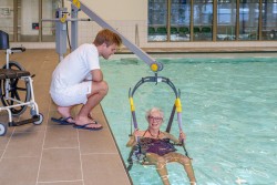 Lève-personne mobile de piscine - Handi-Move Lève-personnes