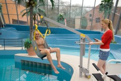 Lève-personne mobile de piscine ; Fléau Classique - Handi-Move Lève-personnes