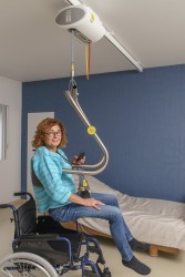 Moteur fixé au plafond ; Châssis-mains Handi-Move - Handi-Move Lève-personnes